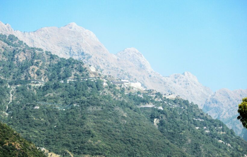 Vaishno Devi With Kashmir 6 Night 7 Days Package